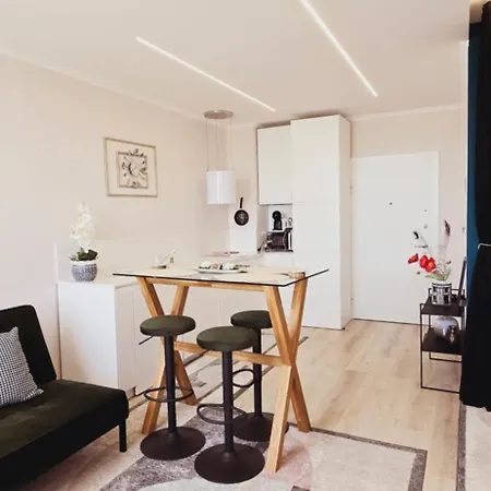 02,sea View Apartamento *