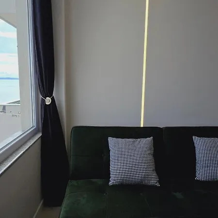 02,sea View