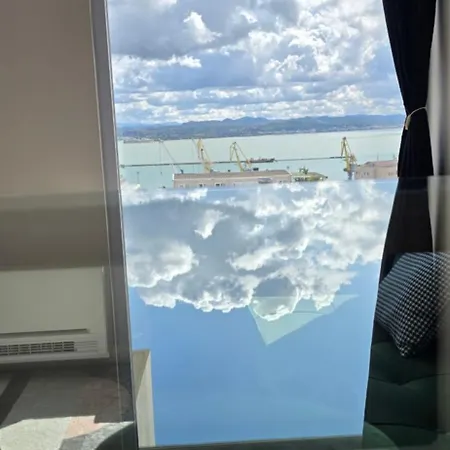 02,sea View Апартаменты