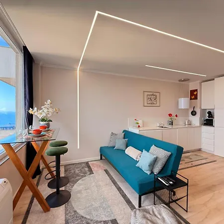 02,sea View